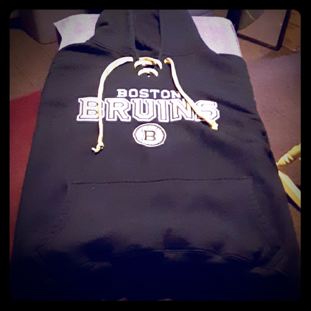 Boston Bruins Hooded Sweatshirt from Stadium Shop